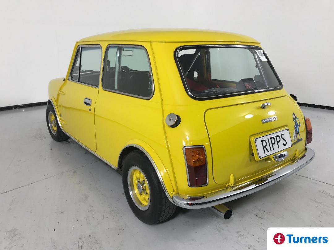 1972 Australian Clubman GT in NZ modified Yellow (10).jpg