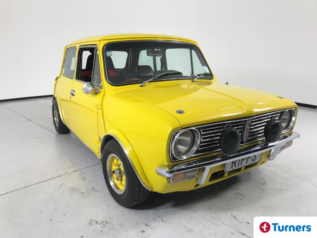 1972 Australian Clubman GT in NZ modified Yellow (3).jpg