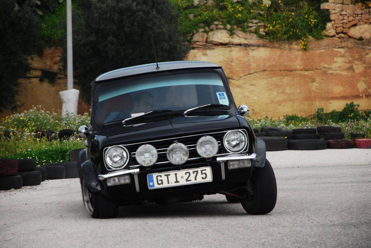 1972 Australian Leyland Mini Clubman (1).jpg