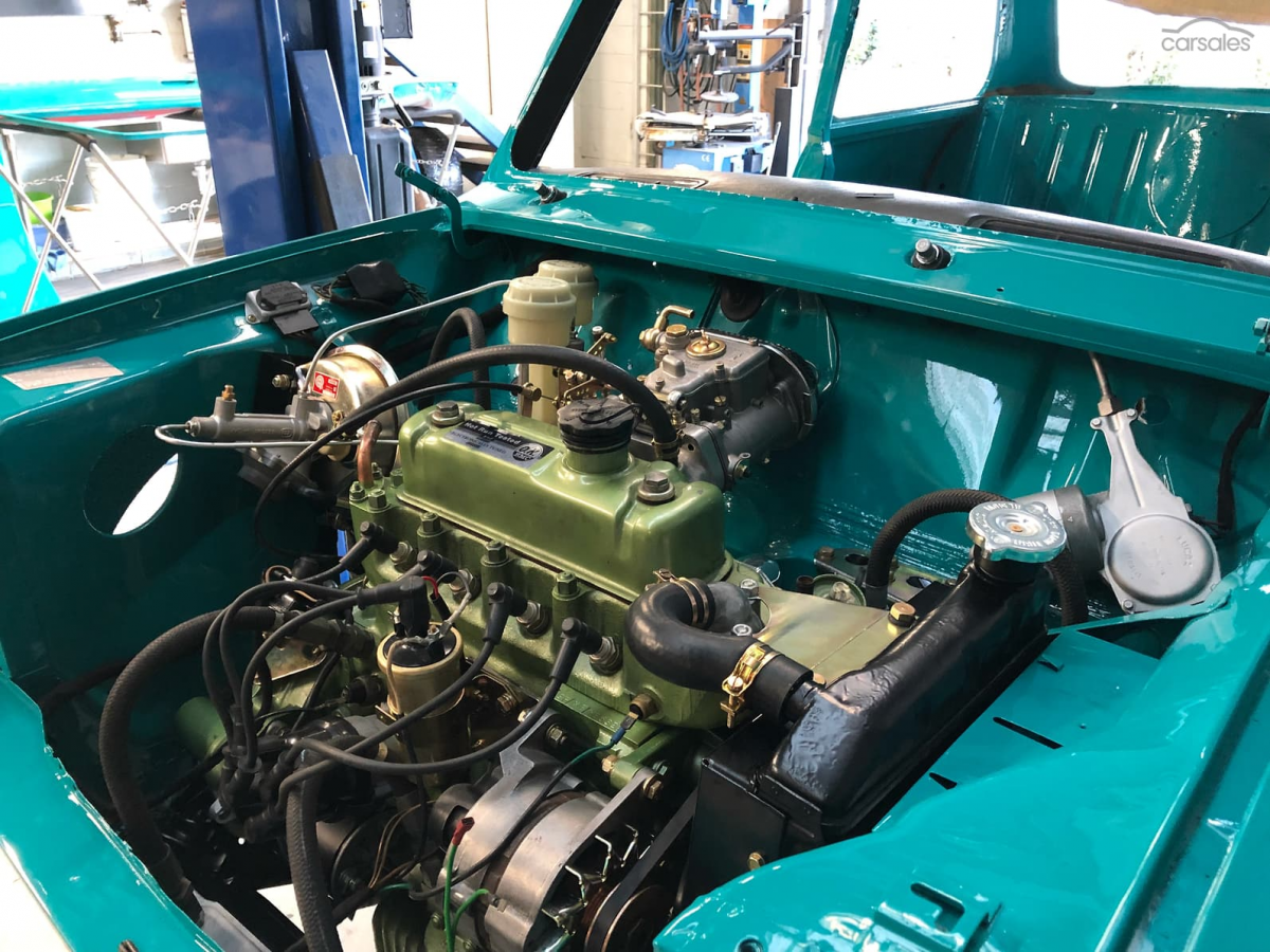 1972 Gambier Turquoise Mini Clubman GT Australia restoration images (10).png