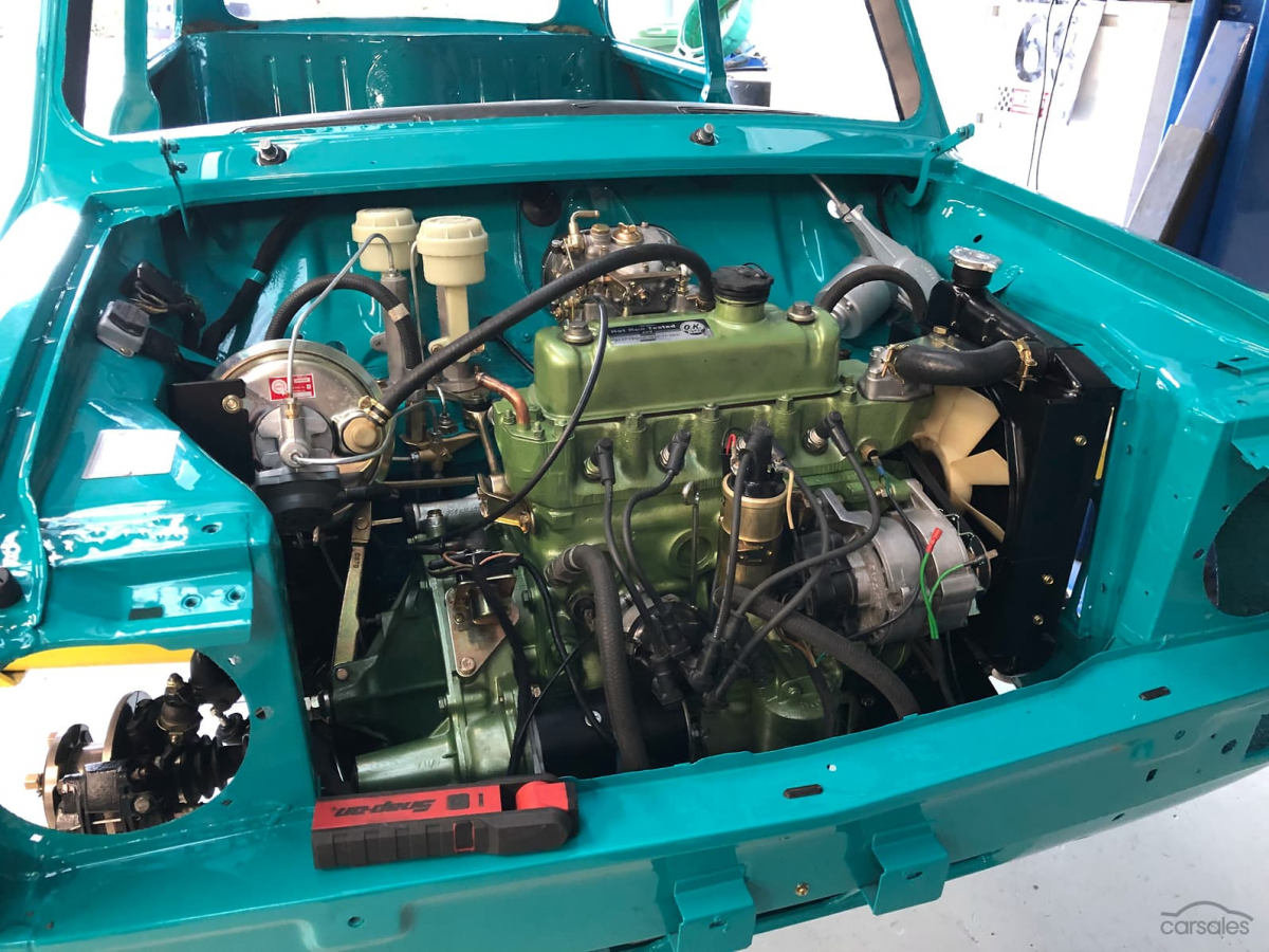 1972 Gambier Turquoise Mini Clubman GT Australia restoration images (2).png