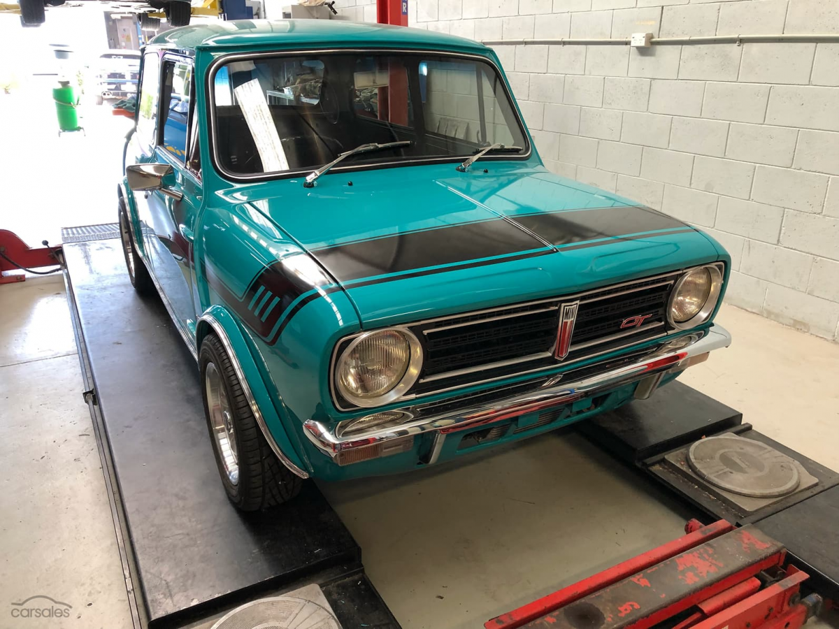 1972 Gambier Turquoise Mini Clubman GT Australia restoration images (3).png