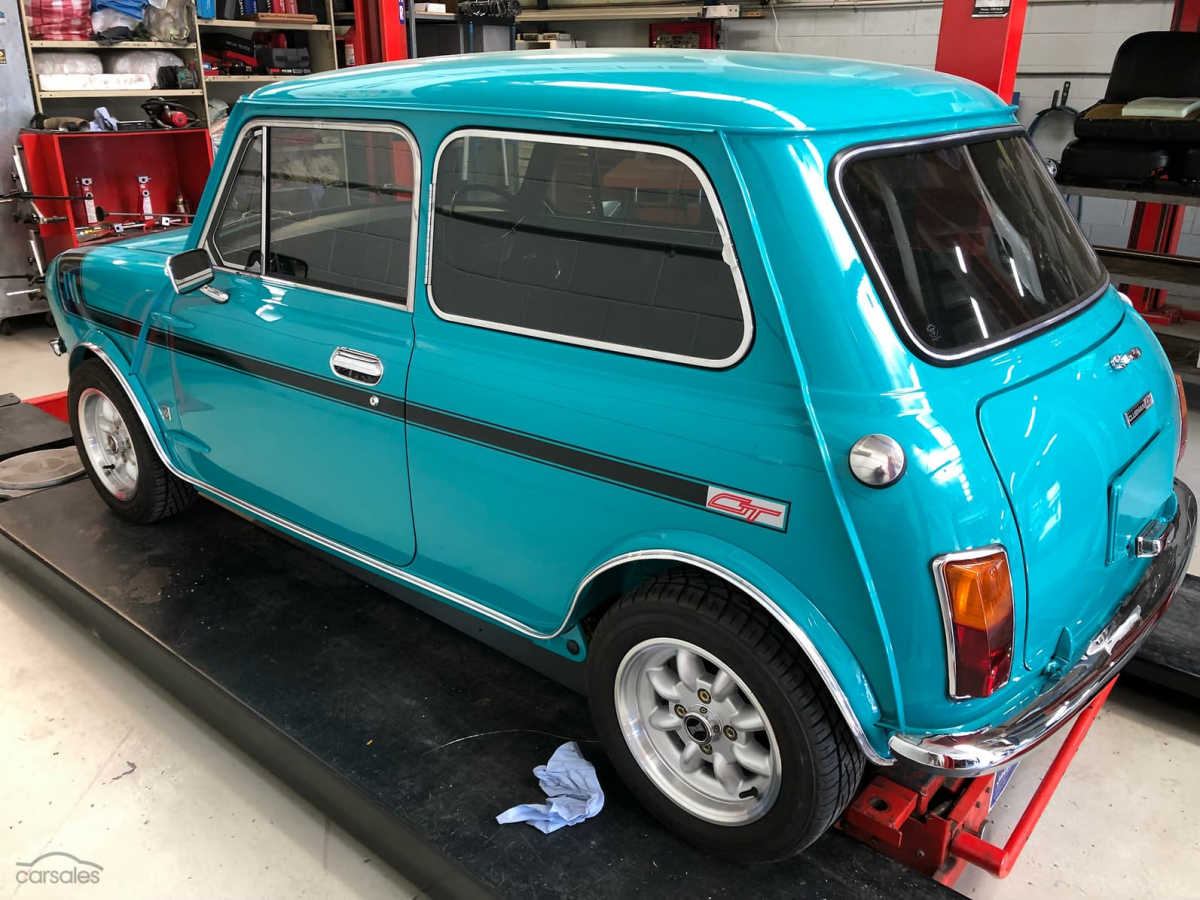 1972 Gambier Turquoise Mini Clubman GT Australia restoration images (5).png