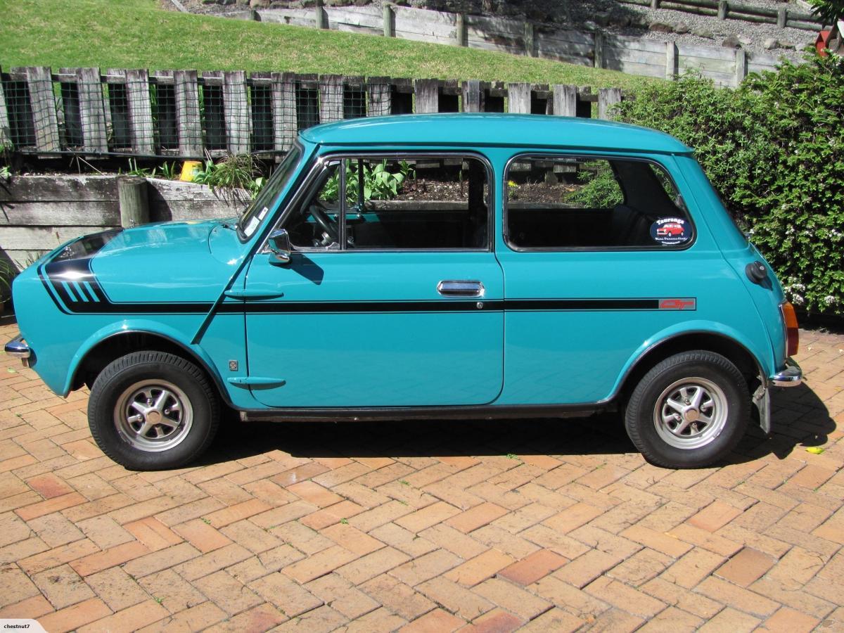 1972 Leyland Mini Clubman GT Australia located New Zealand (2).jpg