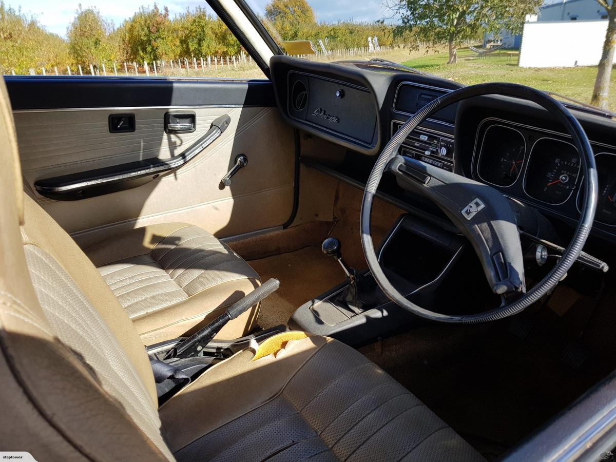 1972 Mitsubishi Galant NZ hardtop coupe brown classic (7).jpg