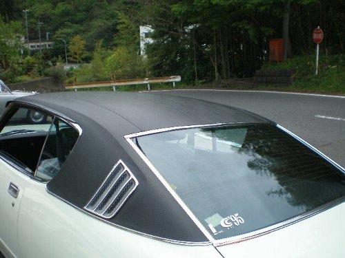 1972 Toyota Crown MS70 Coupe Black vinyl roof on white paint images Japan (5).jpg