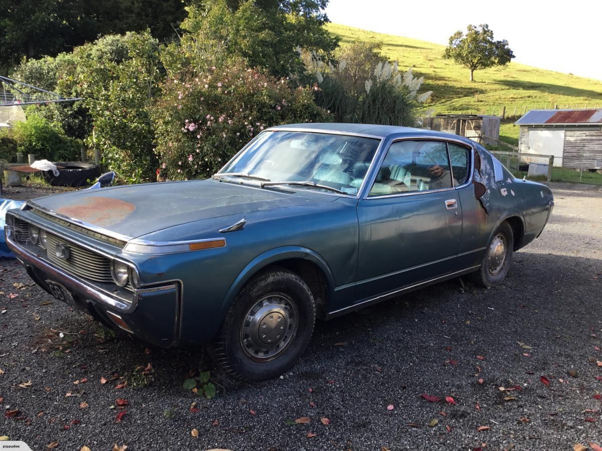 1972 Toyota Crown MS70 Coupe images blue (5).jpg