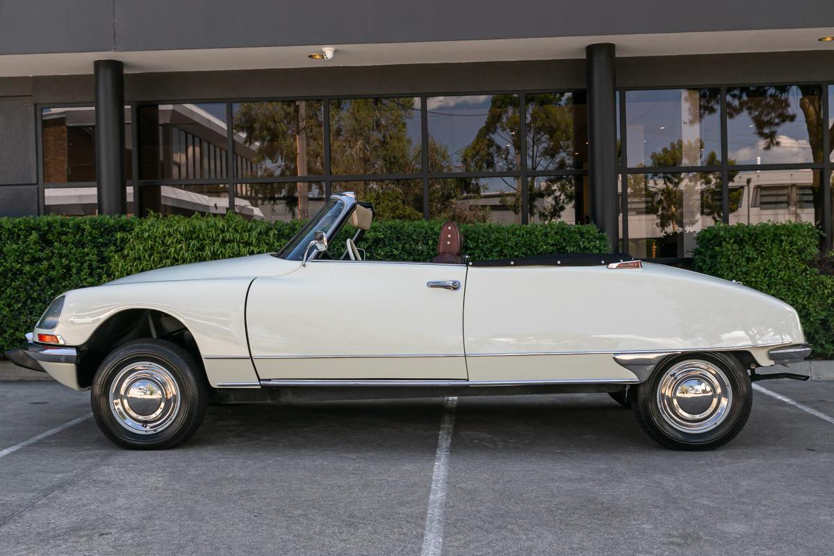 1973 Citroen DS23 Cabriolet RHD Australia for sale (5).jpg