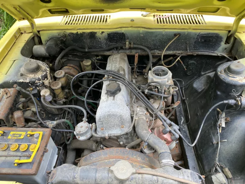 1973 Datsun 180B SSS Coupe yellow for sale Australia Sydney 2022 (4).png