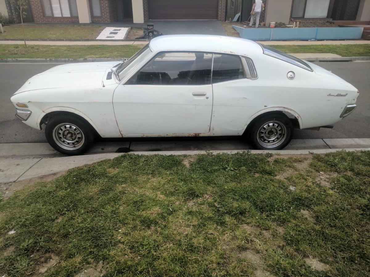 1973 Toyota Corona MKII X22 Hardtop coupe images (2).jpg