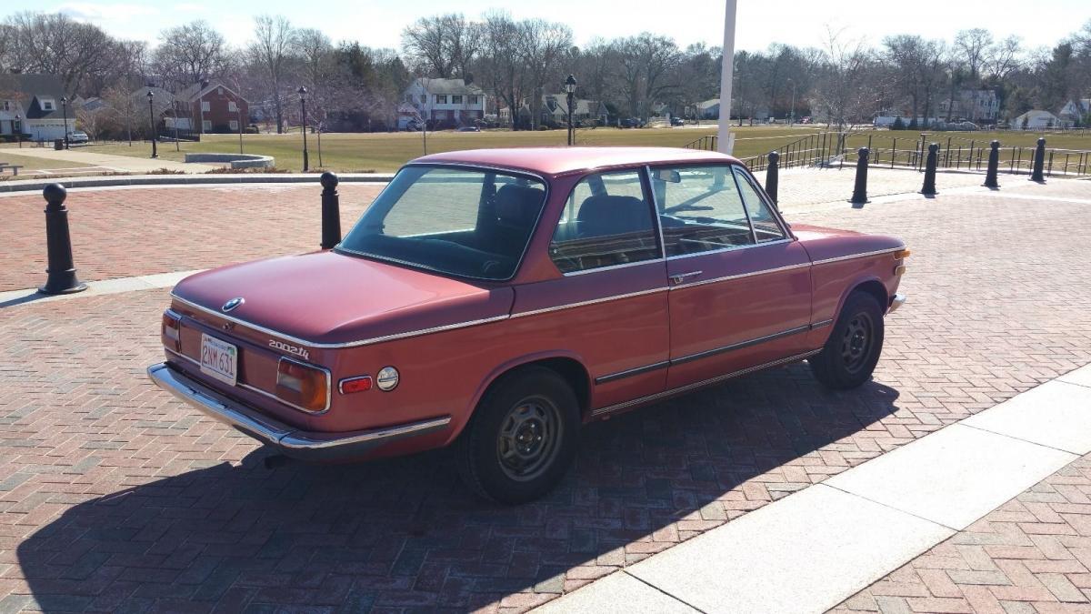 1974 2002 Tii Maroon.jpg