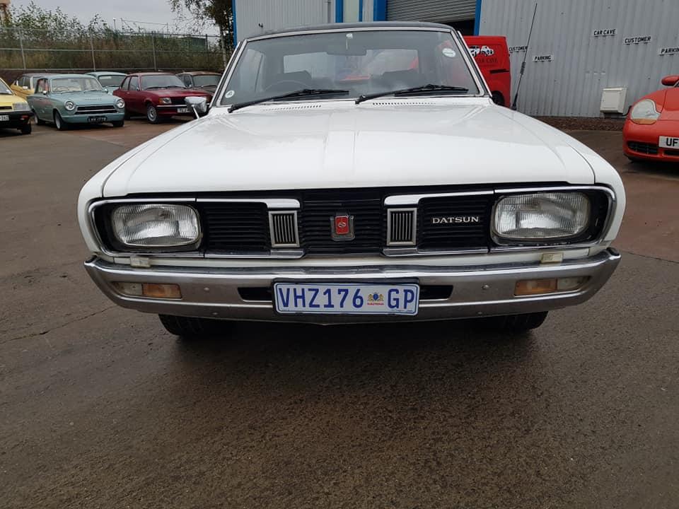 1974 230 series Datsun 260C coupe hardtop white images South africa UK import (12).jpg