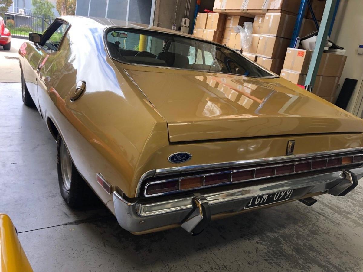 1974 Gold Ford Landau Coupe Australia images (7).jpg