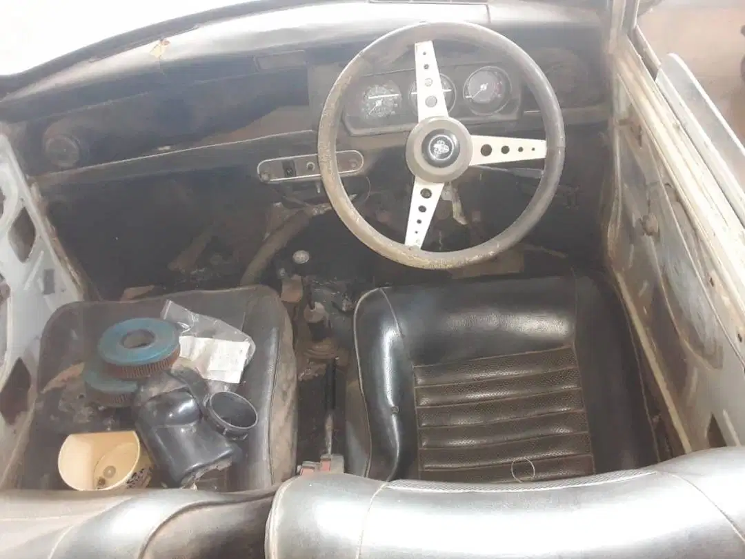 1974 Leyland Mini GTS SA for restoration (5).png