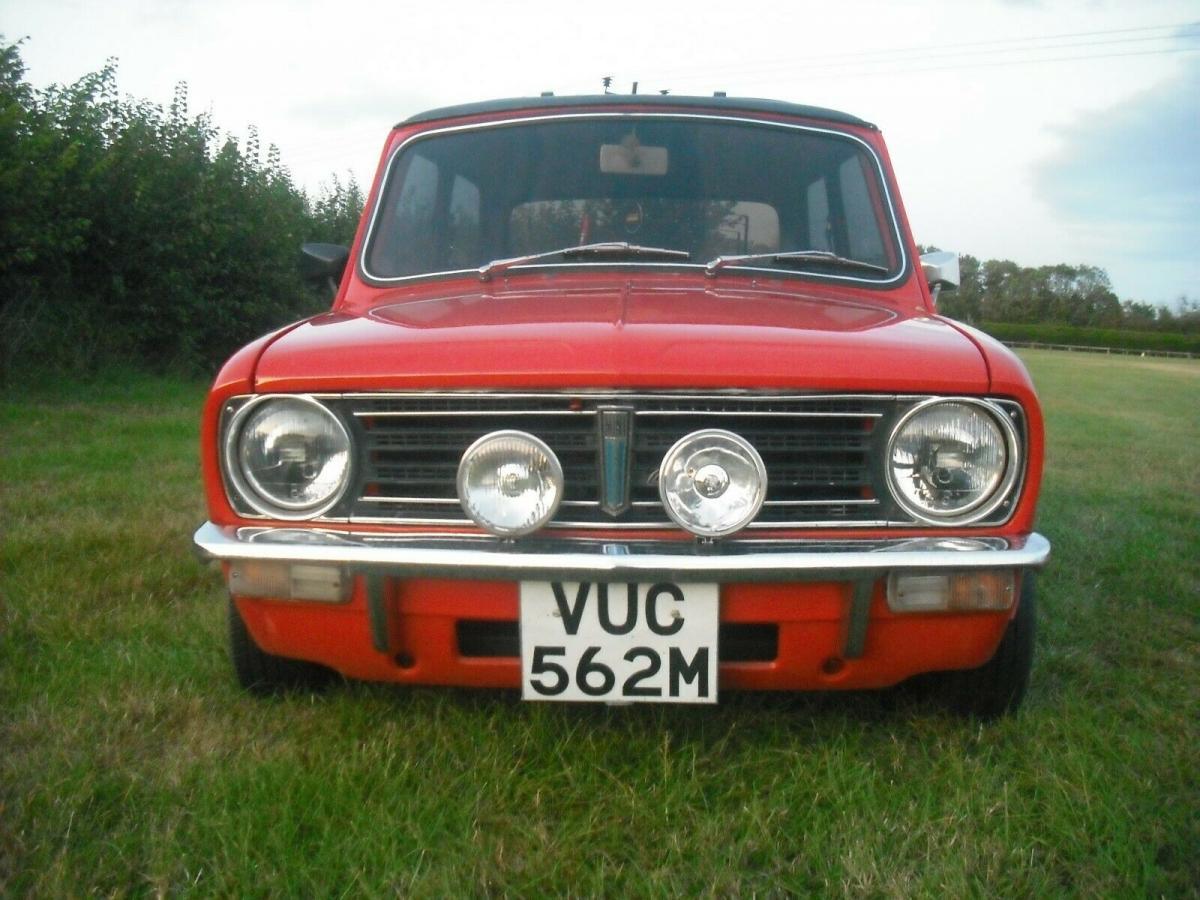 1974 Mini 1275 GT ornge UK early 10 inch wheels (1).jpg