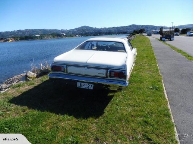 1974 Plymouth Gold Duster white NZ (4).jpg