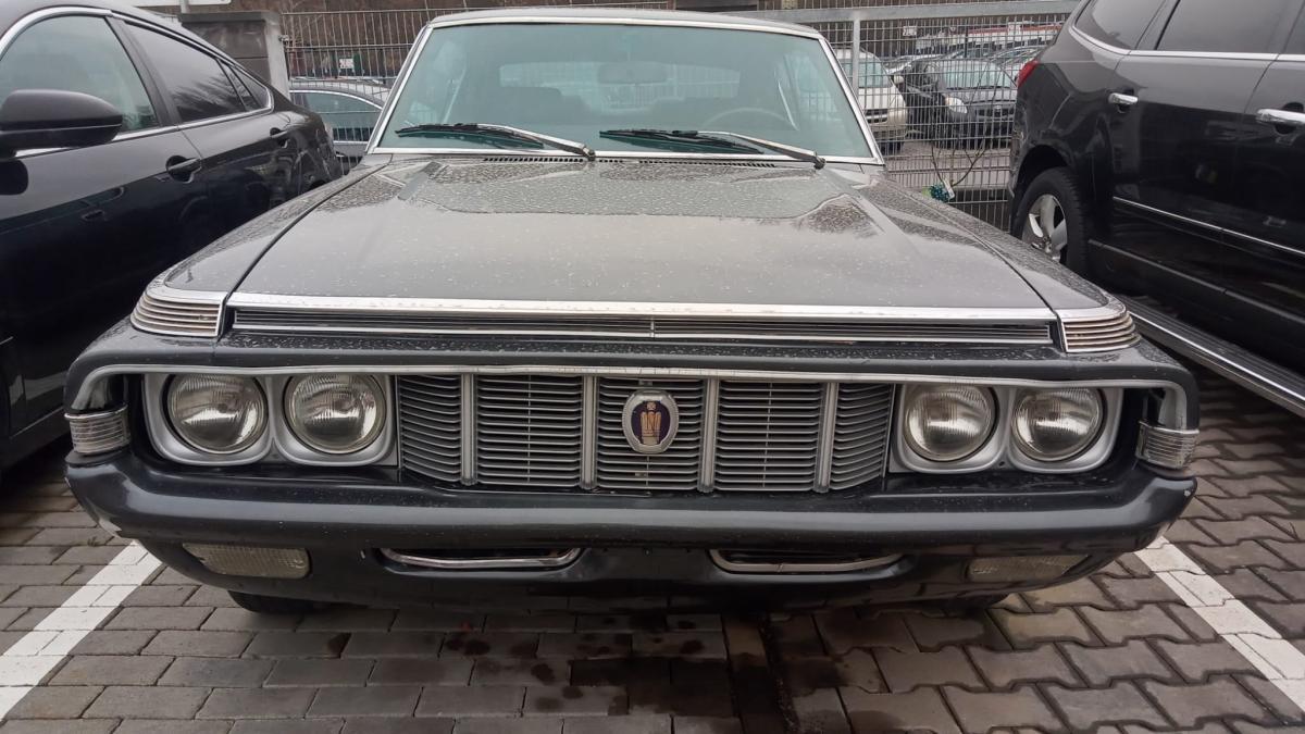 1974 Toyota Crown coupe for sale Europe MS70 MS75 (4).jpg