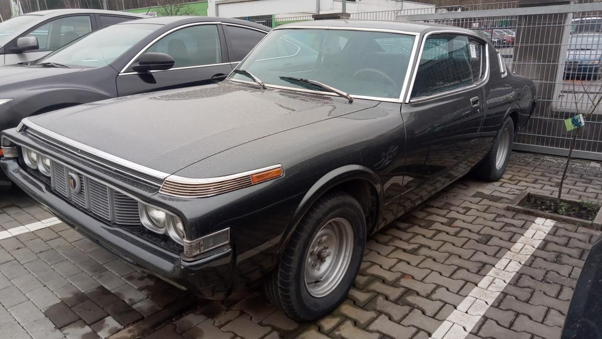 1974 Toyota Crown coupe for sale Europe MS70 MS75 (9).jpg