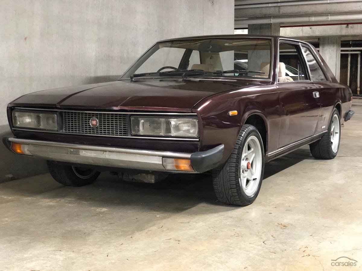 1975 Fiat 130 coupe maroon restored Australia rhd (28).jpg