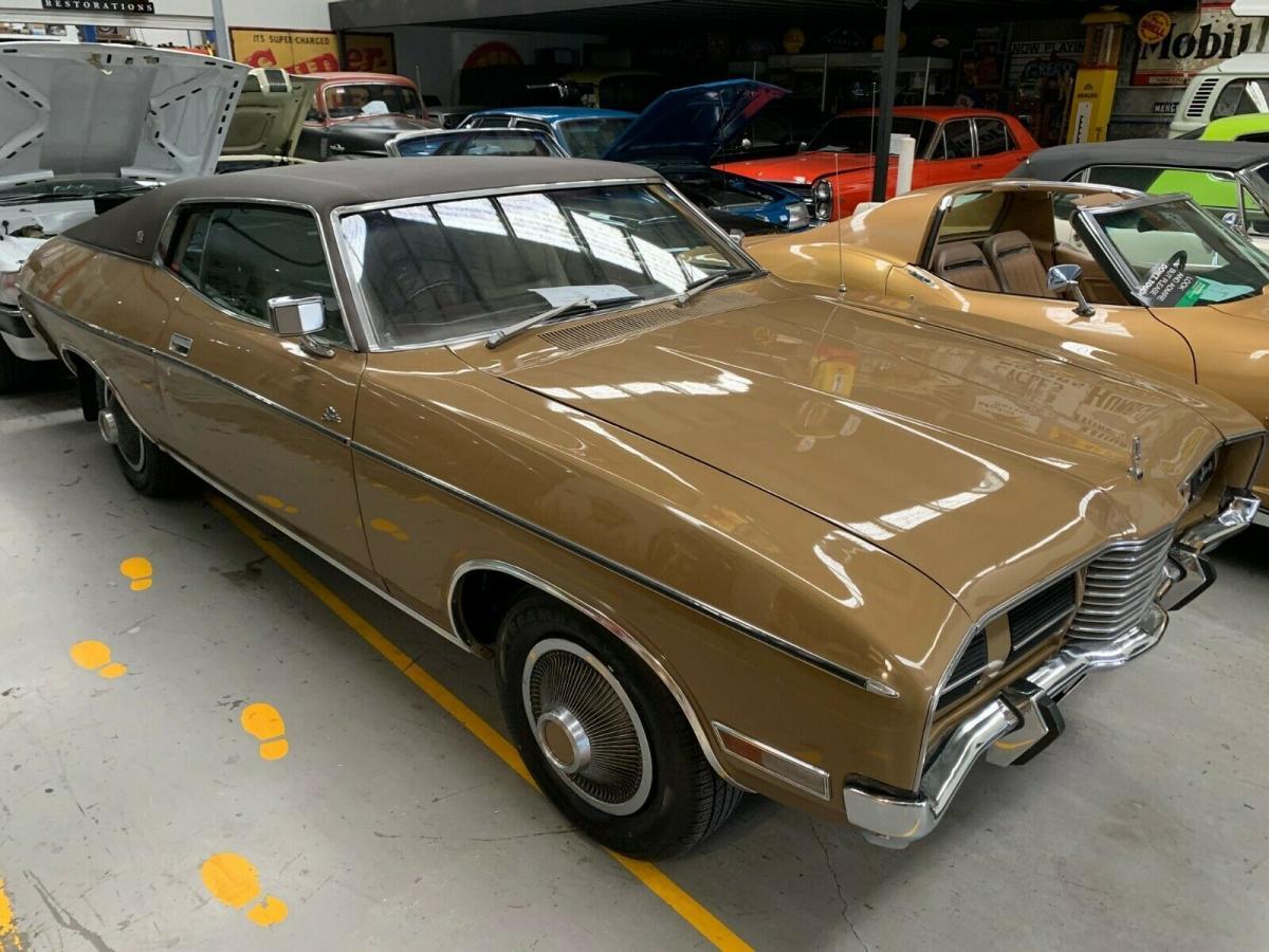 1975 Ford Landau Australia Gold paint images 2021 (3).jpg