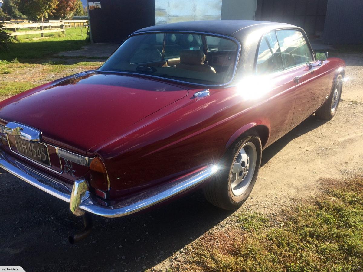 1976 Jaguar XJC Black on Maroon paint coupe restored images (6).jpg