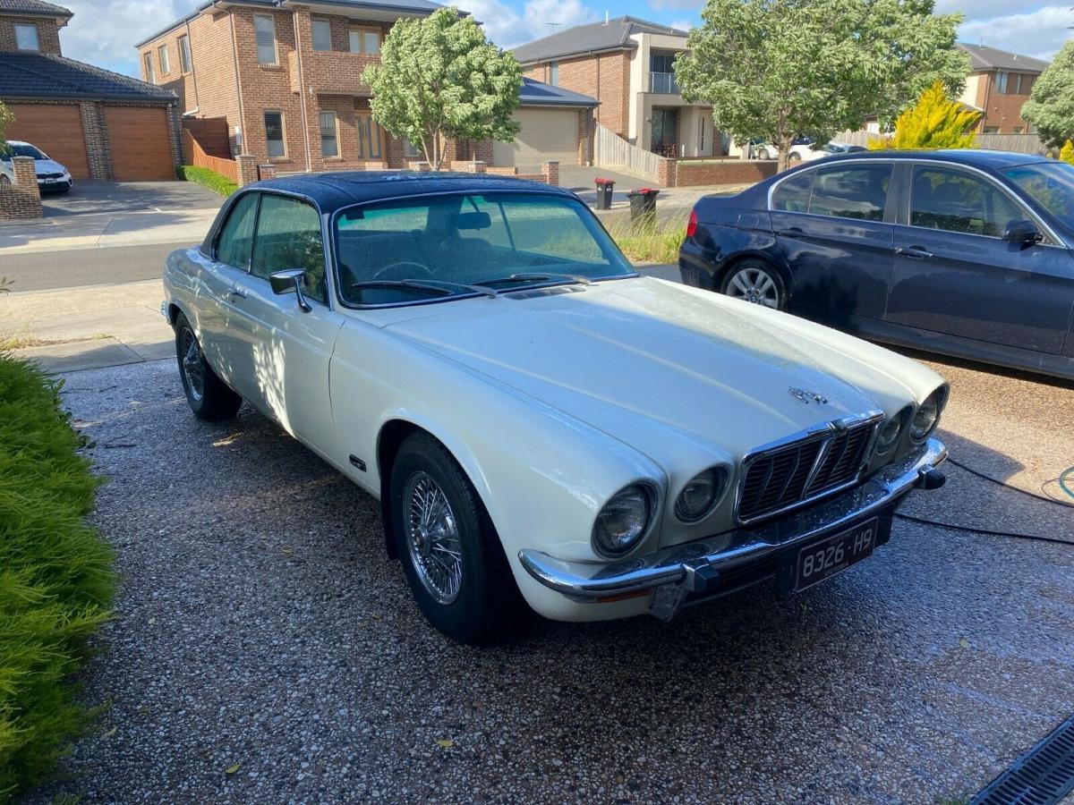 1976 Jaguar XJC Coupe 6 cylinder 4.2 white coupe Australia (1).jpg