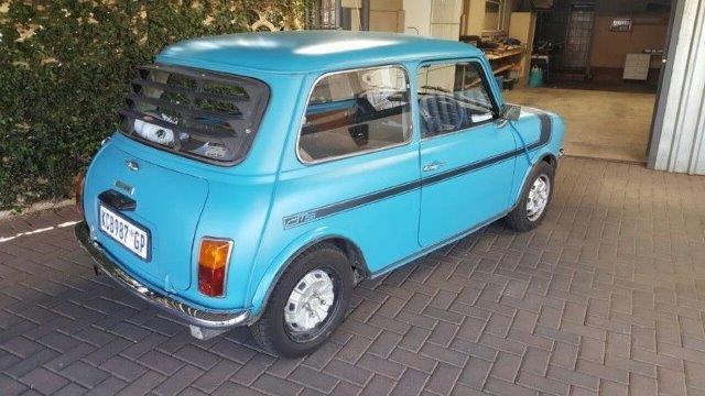 1976 Leyland Mini GTS South Africa Sapphire Blue (4).jpg