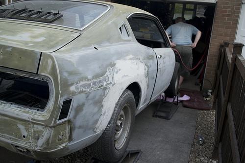 1976 Mitsubishi Galant GTO hardtop restoration (28).jpg