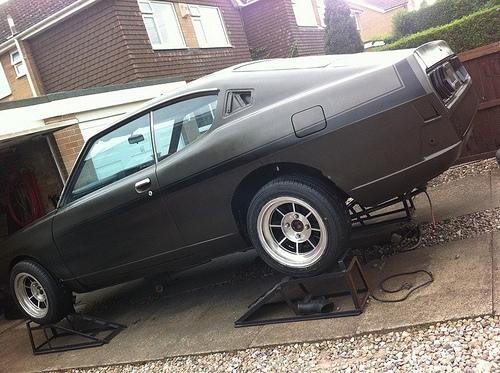 1976 Mitsubishi Galant GTO hardtop restoration (31).jpg