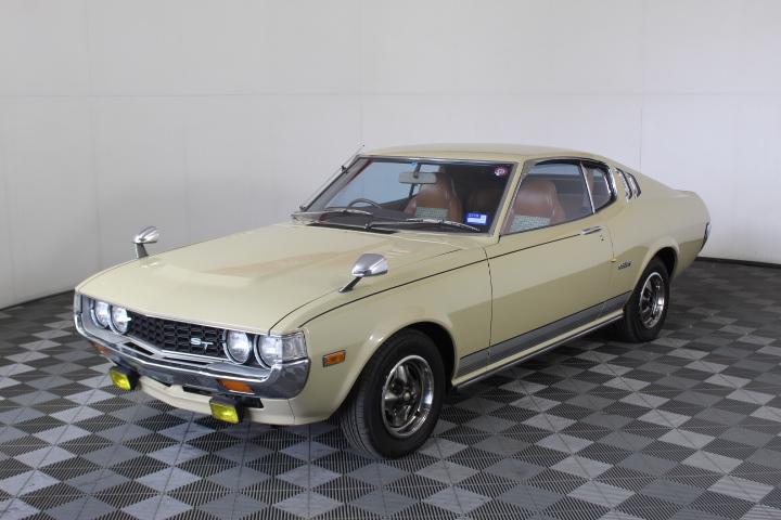 1976 TA27 Celica liftback Australia images creme auction (1).jpg