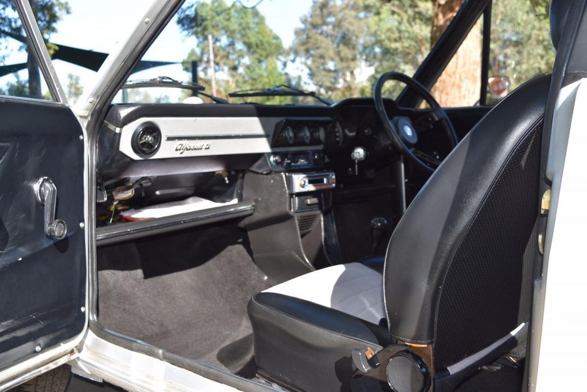1977 Alfa Romeo Alfasud TI 2 door Silver Australia (12).jpg