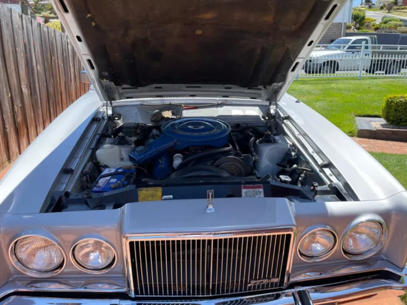 1977 Ford ZH LTD Silver Monarch for sale Australia red cloth trim Tasmania (3).png