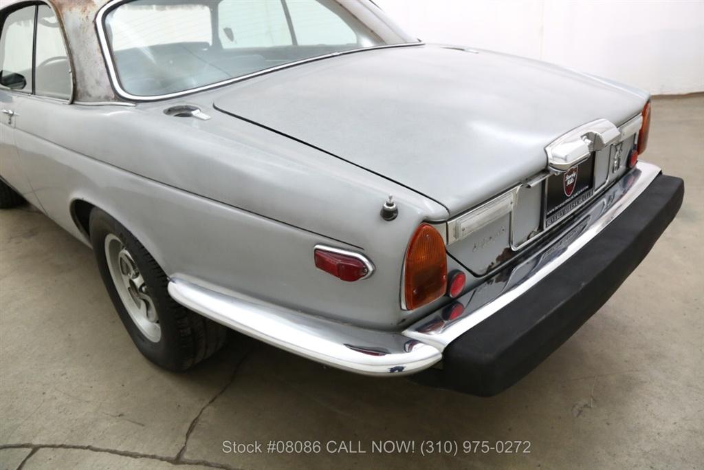 1977 Jaguar XJc XJ6C Coupe 2-door images unrestored (11).jpg