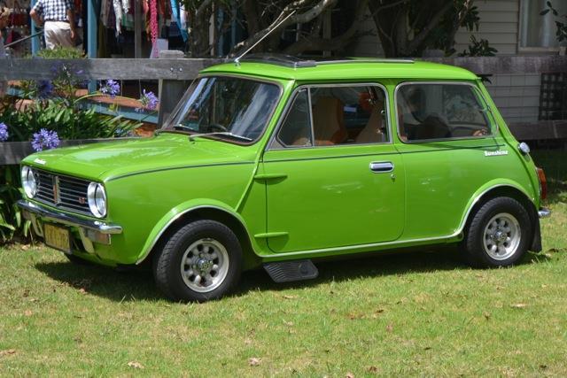 1977 Leyland Mini S Sunshine Jade Green Car 2 Images (1).jpg