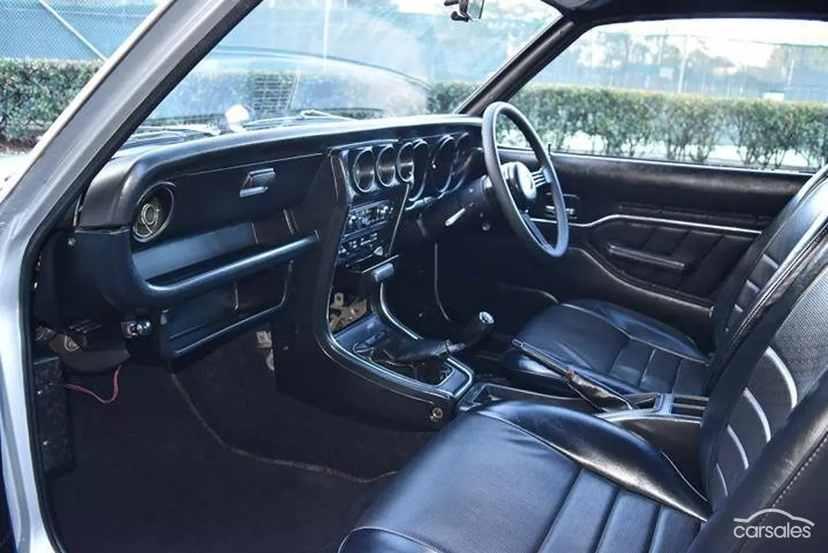 1977 Mazda RX3 interior images black (2).png