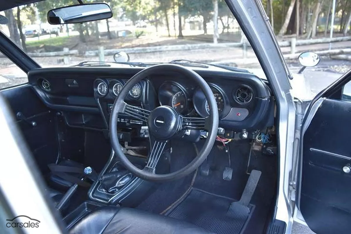 1977 Mazda RX3 interior images black (3).png