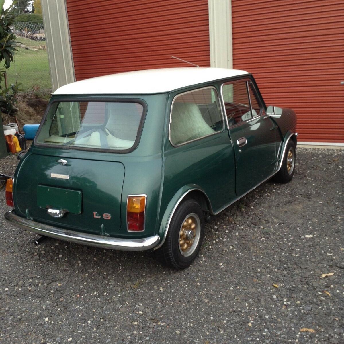 1977 Mini LS Green original condition unrestored 998 (12).jpg