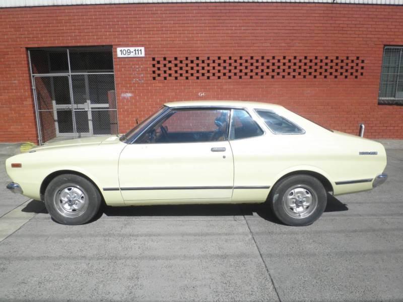 1978 Datsun 200B SSS coupe creme Australia (2).JPG