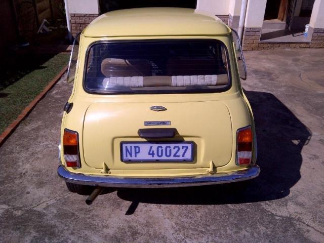 1978 Leyland Mini GTS South Africa Yellow paint black stripe (5).jpg