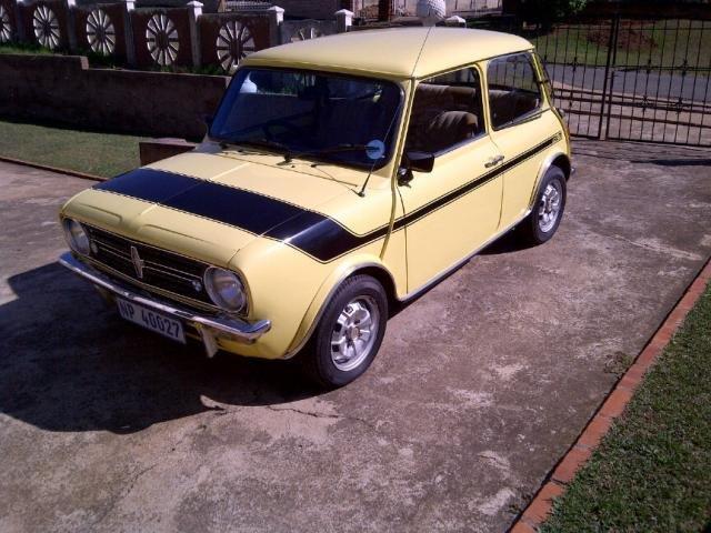 1978 Leyland Mini GTS South Africa Yellow paint black stripe (8).jpg