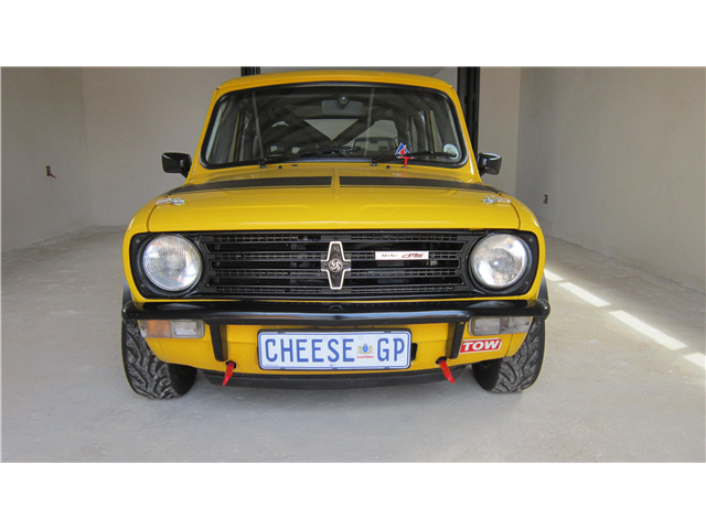 1978 Leyland Mini GTS yellow black stripe (2).png