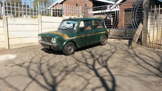 1979 Leyland Mini GTS metallic green gold stripe south africa (5).jpg