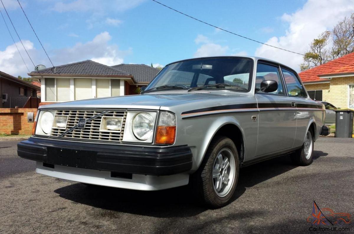 1979 Volvo 242 GT AUstralia silver coupe 2 door images (1).jpg