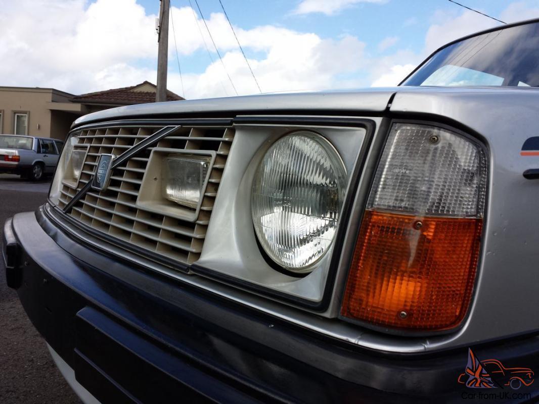 1979 Volvo 242 GT AUstralia silver coupe 2 door images (3).jpg