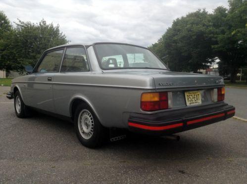 1979 Volvo 242 GT coupe Silver with black and red interior (3).jpg