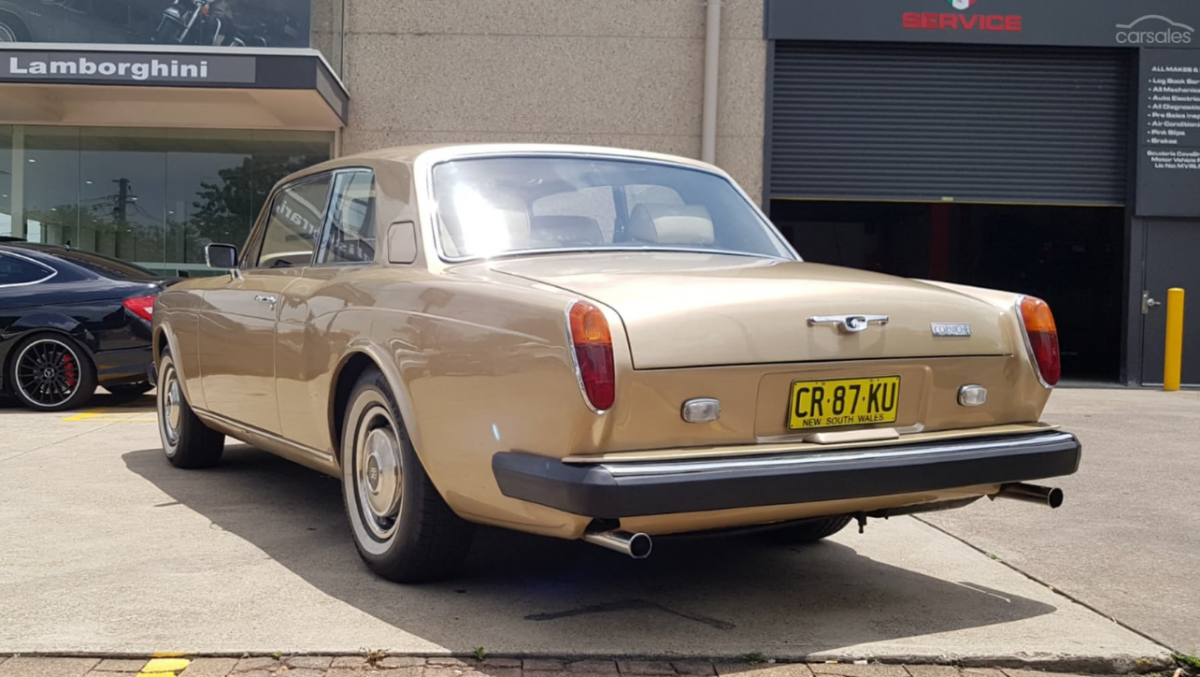 1980 Golden Sand Rolls Royce Corniche Coupe 2 door sedan (12).png