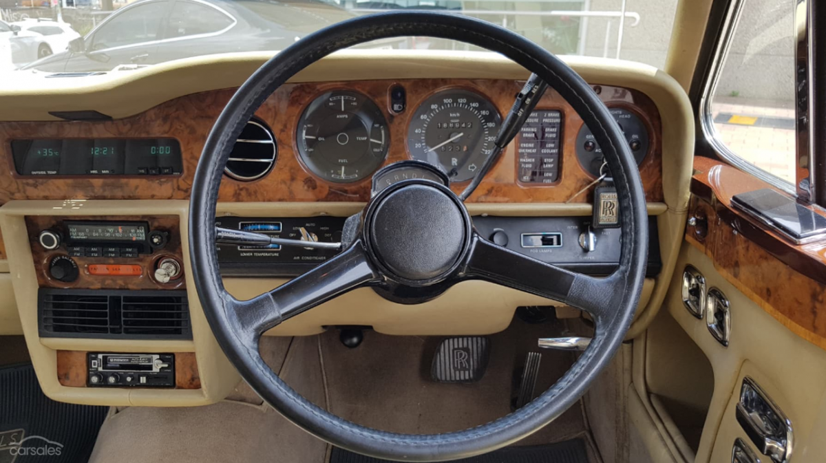 1980 Golden Sand Rolls Royce Corniche Coupe 2 door sedan (16).png