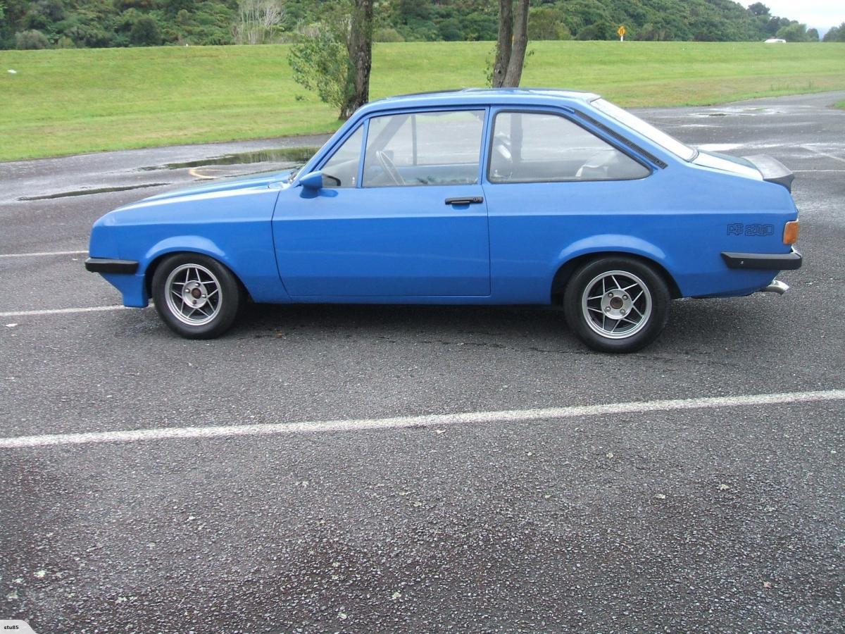 1980 MK2 Ford Escort RS2000 Coupe Australian Blue paint images (4).jpg