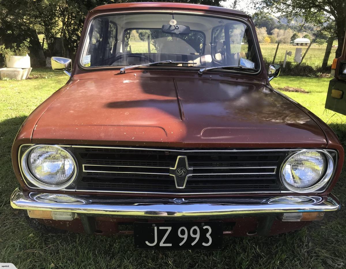 1980 New Zealand Mini 1275 GT Bronze paint restored images (1).jpg