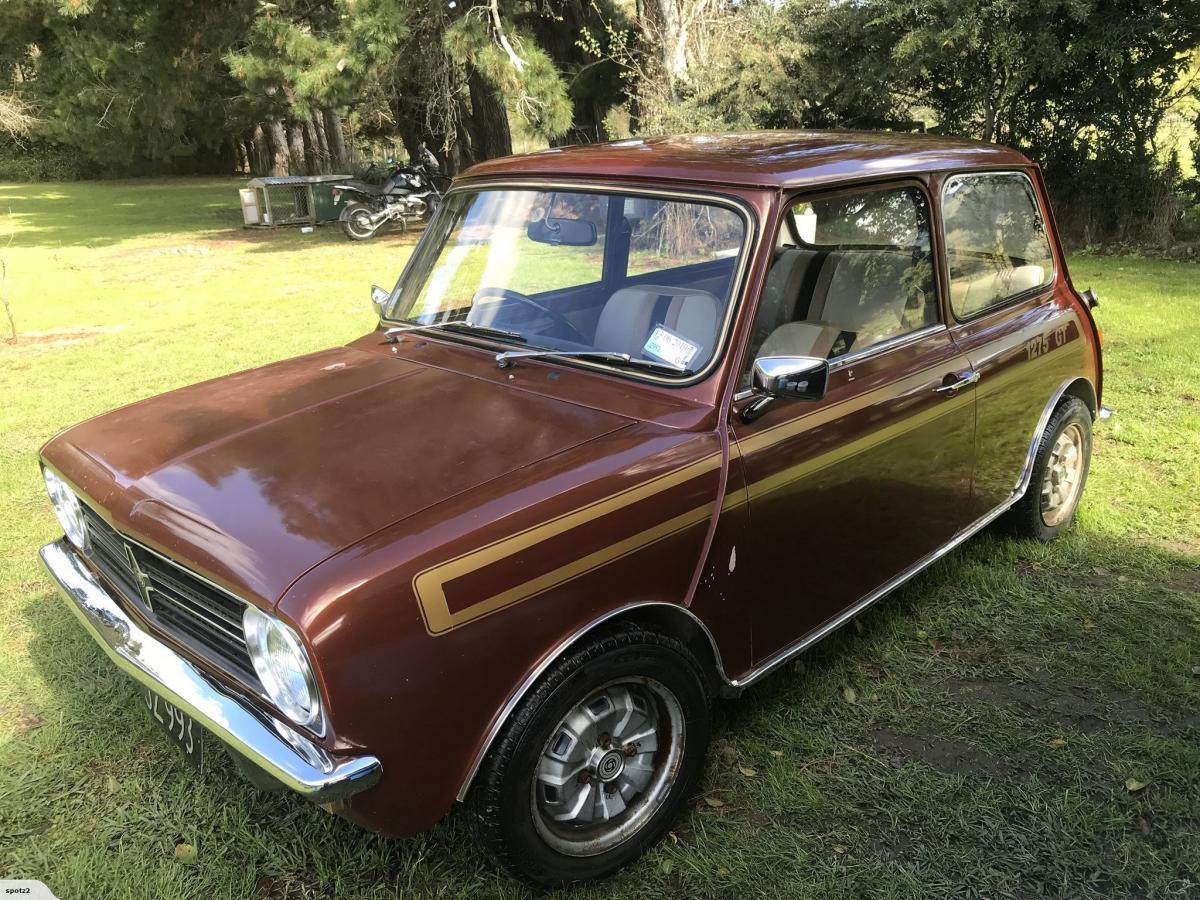 1980 New Zealand Mini 1275 GT Bronze paint restored images (2).jpg